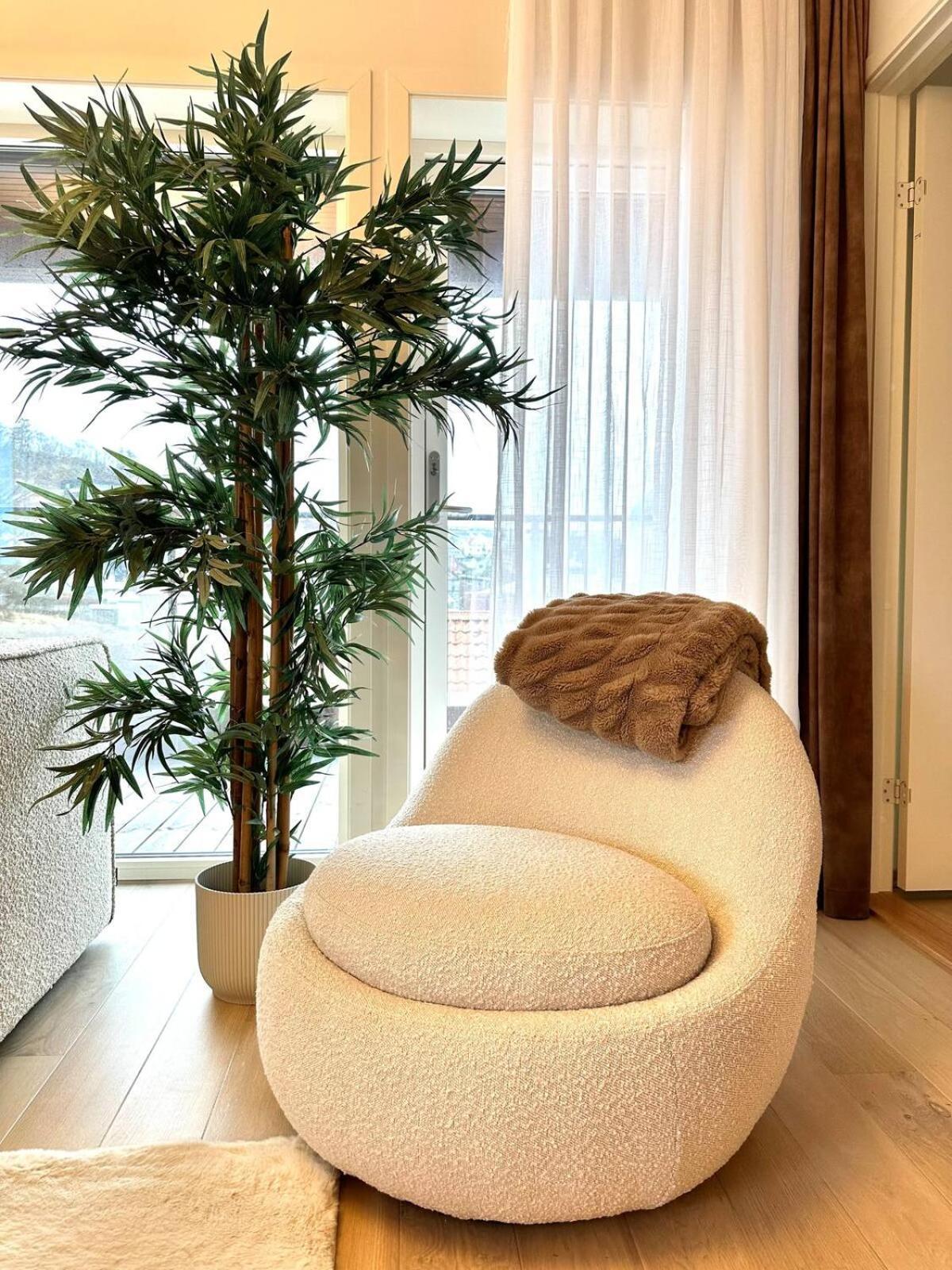 Stor Sentralt I Sandnes Apartment